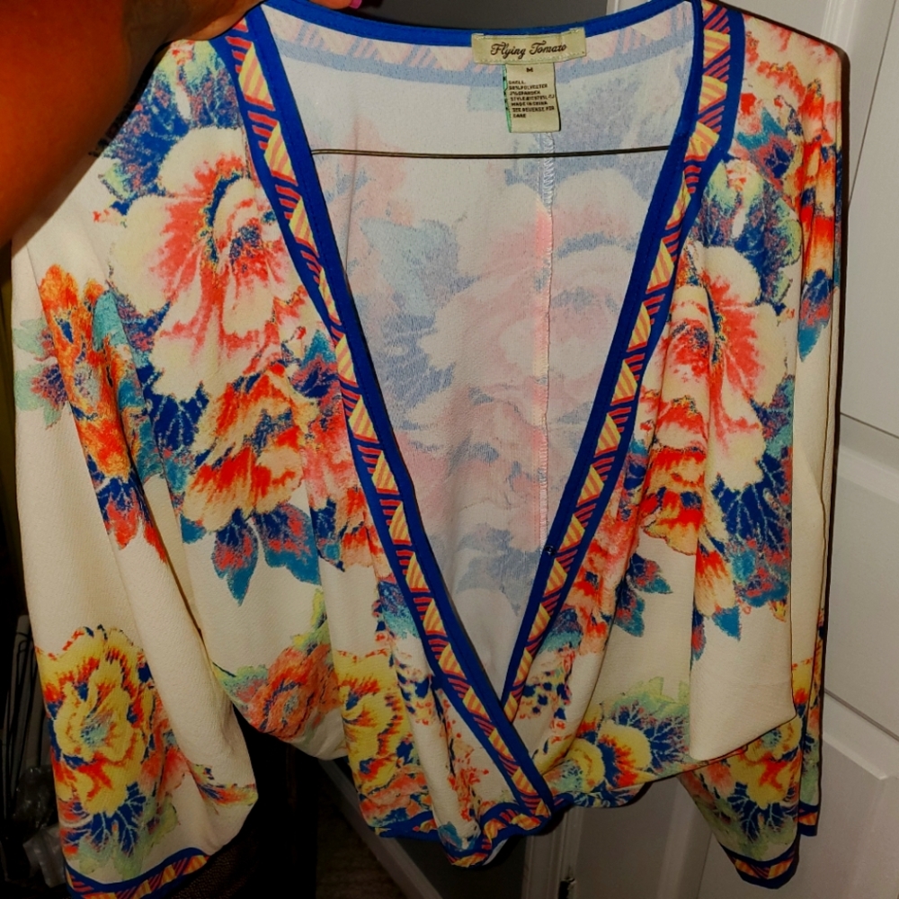 Bell sleeve Top cream n peach top